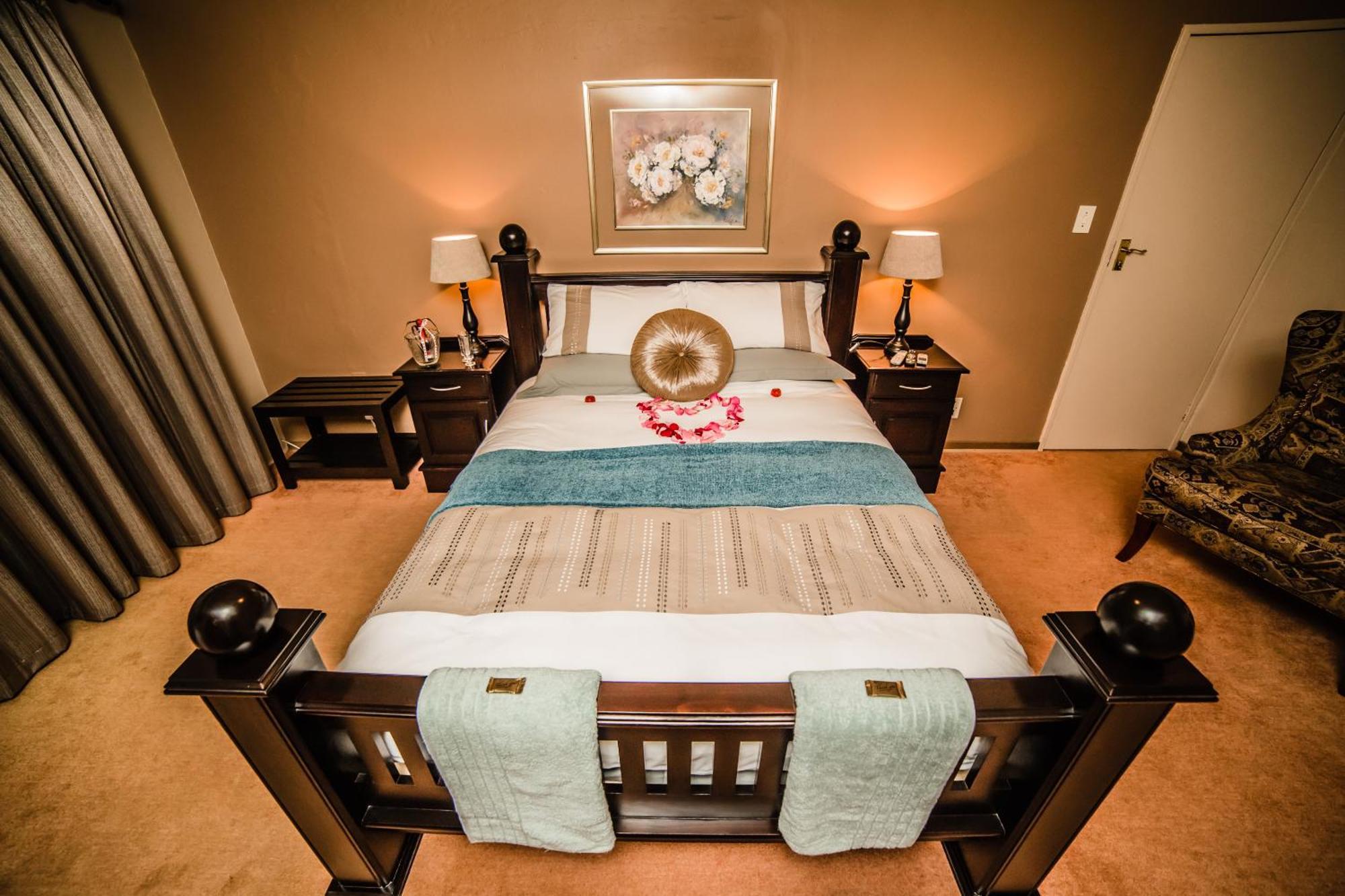 Hotel Butlers Crown Klerksdorp Esterno foto
